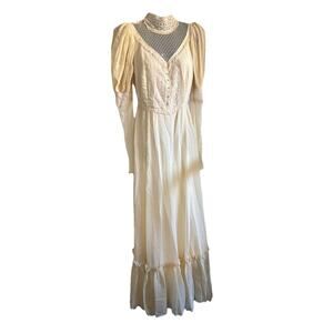 Gunne Sax Prairie Wedding Dress Size 11